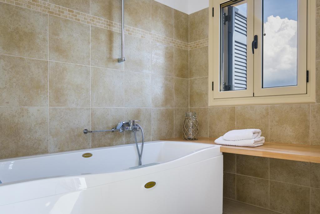 Unique Villa Ratzakli Ratzaklíon Habitación foto